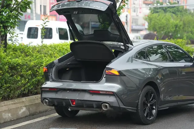 CHANGAN UNI-V PREMIUM 2023