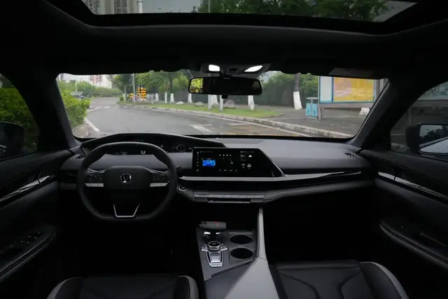 CHANGAN UNI-V PREMIUM 2023