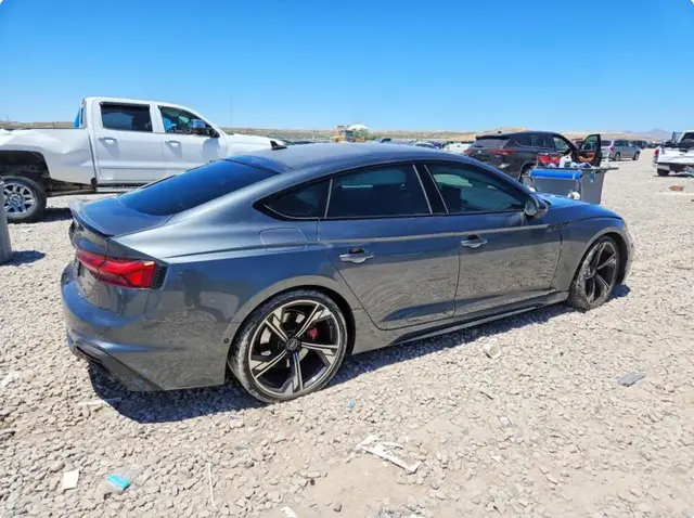 AUDI RS5 2023