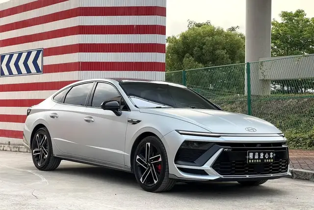 HYUNDAI SONATA 2024