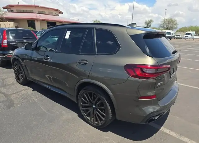 BMW X5 SPORTS ACTIVITY VEHICLE 2022