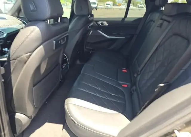 BMW X5 SPORTS ACTIVITY VEHICLE 2022