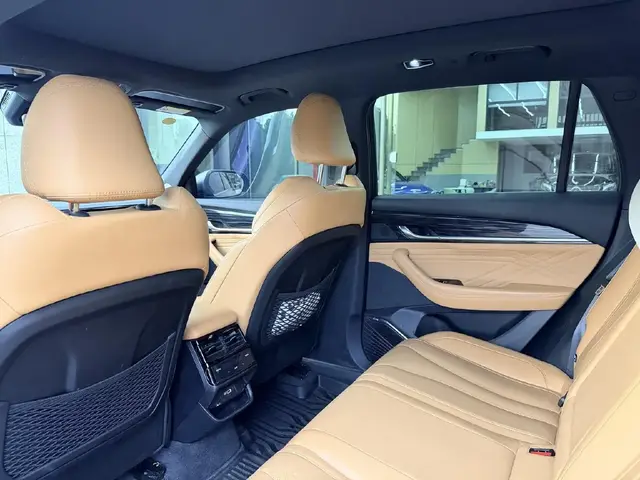 GEELY MONJARO HYBRID 1 2023