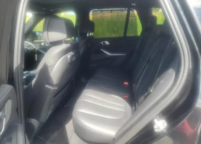 BMW X5 SPORTS ACTIVITY VEHICLE 2021