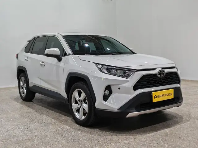 TOYOTA RAV4 2021