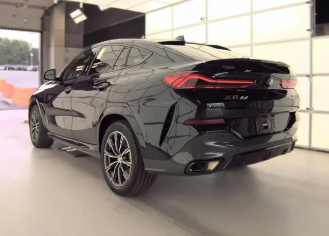BMW X6 М-ПАКЕТ SHADOW LINE 2023