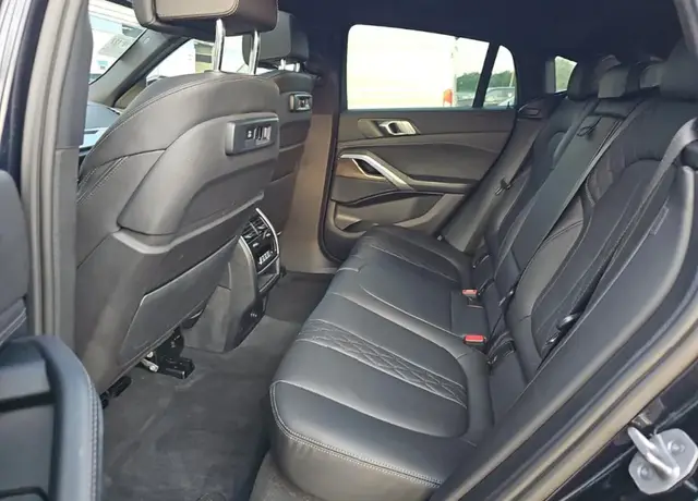 BMW X6 М-ПАКЕТ SHADOW LINE 2023