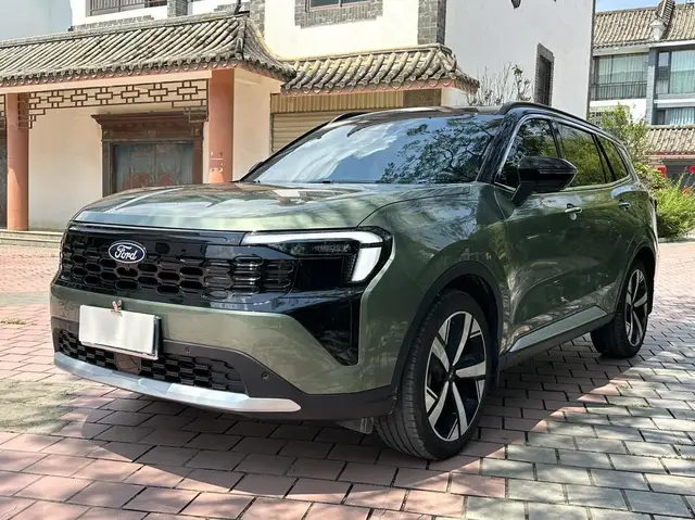 FORD EQUATOR SPORT PREMIUM PLUS 2025