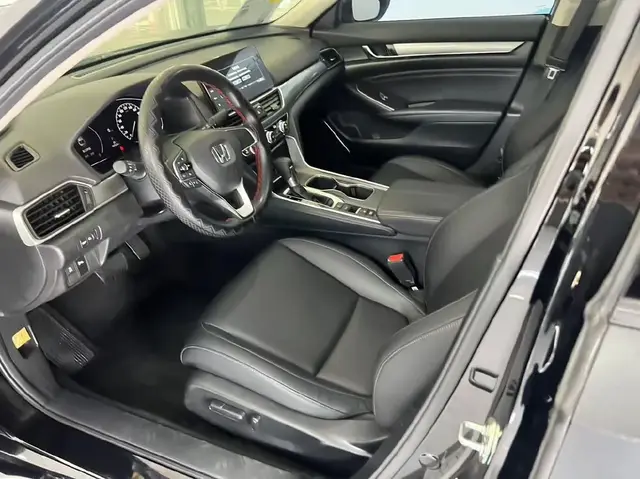 HONDA ACCORD LUXURY 2021