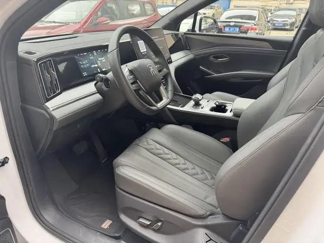 BYD SONG L DM ПРЕДМАКСИМАЛЬНАЯ 2025
