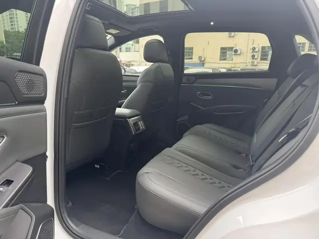 BYD SONG L DM ПРЕДМАКСИМАЛЬНАЯ 2025