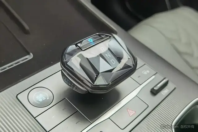 BYD SONG L DM МАКСИМАЛЬНАЯ 2025