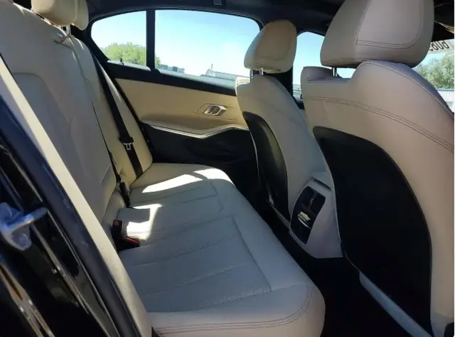 BMW 330I - 2024