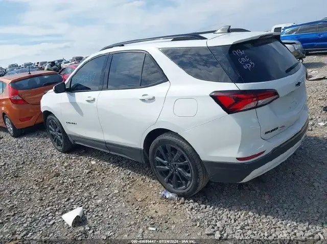 CHEVROLET EQUINOX FWD RS 2022