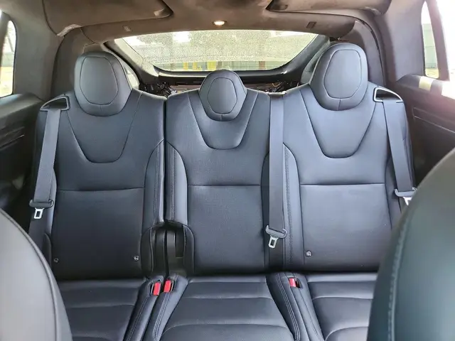 TESLA MODEL X 2023