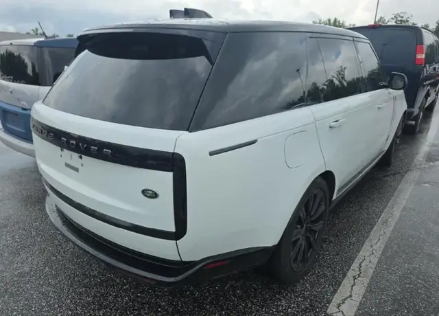 LAND ROVER ROVER LWB RANGE ROVER SE LWB 2022