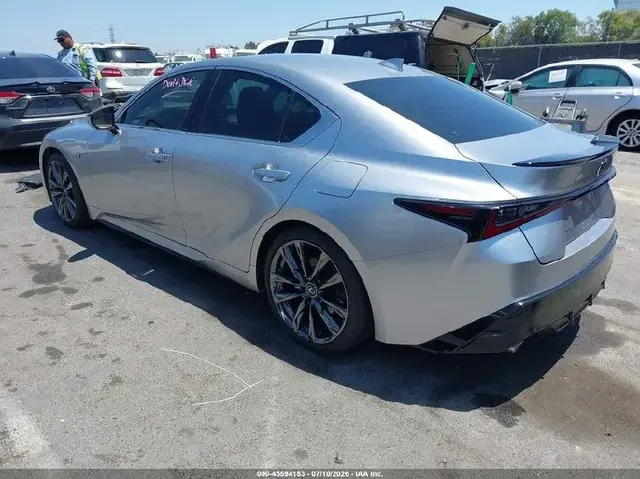 LEXUS IS 350 F SPORT 2023