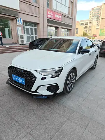 AUDI A3 2021