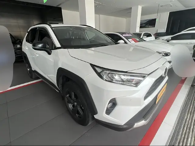 TOYOTA RAV4 2022