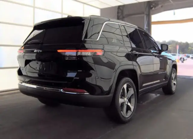 JEEP GRAND CHEROKEE 4XE 2023