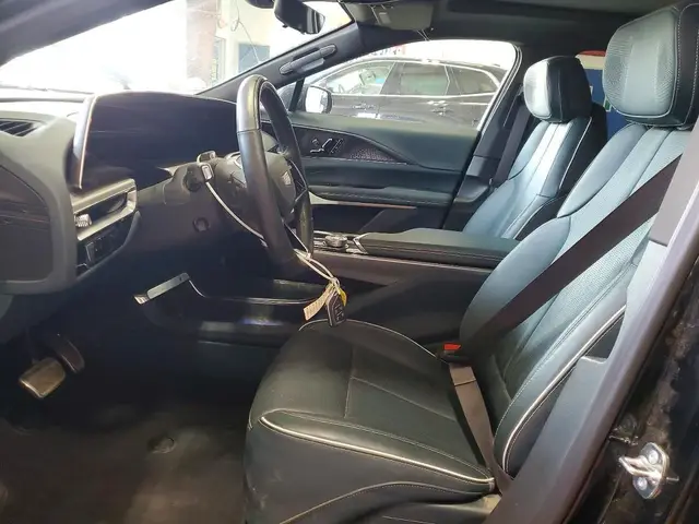 CADILLAC LYRIQ SPORT 2025