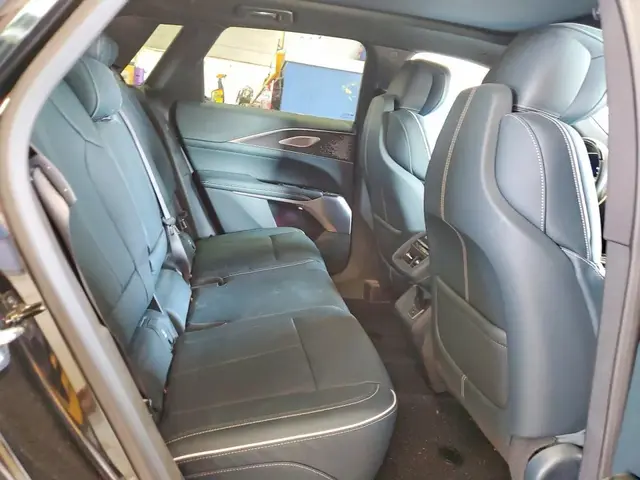 CADILLAC LYRIQ SPORT 2025