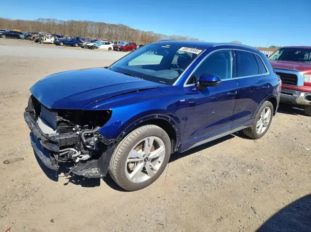 AUDI Q3 PREMIUM 2024