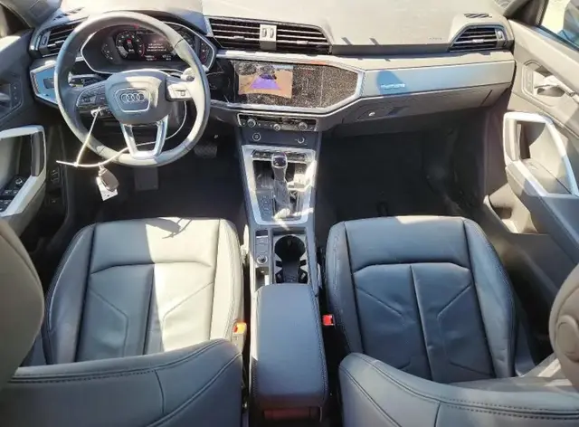 AUDI Q3 PREMIUM 2024