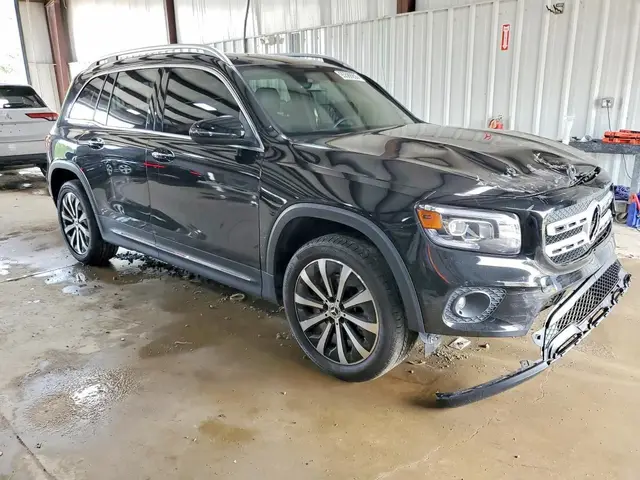 MERCEDES-BENZ GLB 250 4MATIC 2023