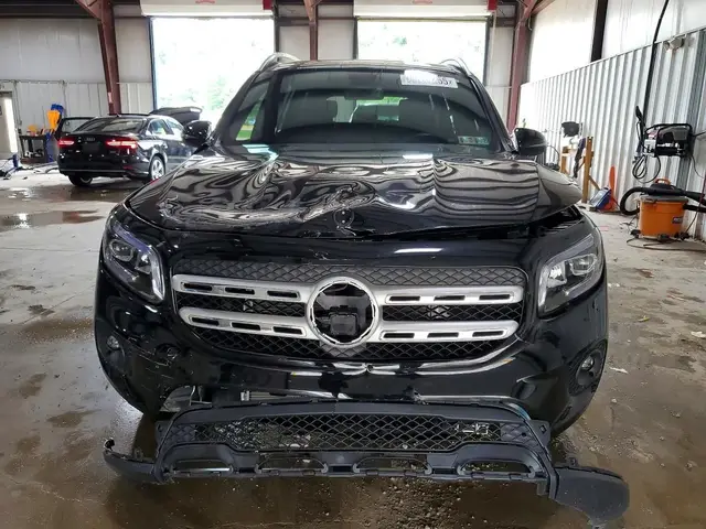 MERCEDES-BENZ GLB 250 4MATIC 2023