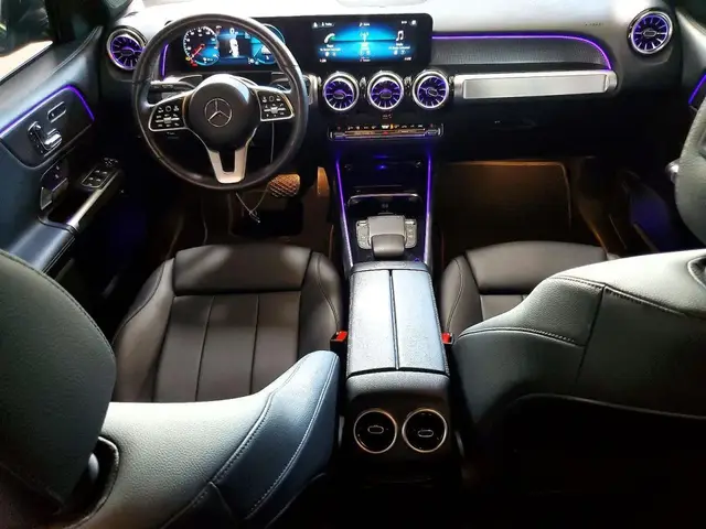 MERCEDES-BENZ GLB 250 4MATIC 2023