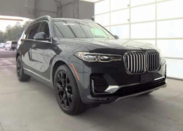 BMW X7 SPORTS ACTIVITY VEHICLE 2022