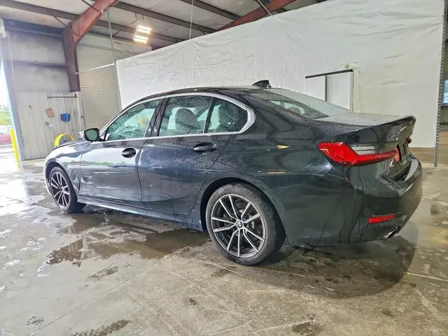 BMW 330XI - 2019