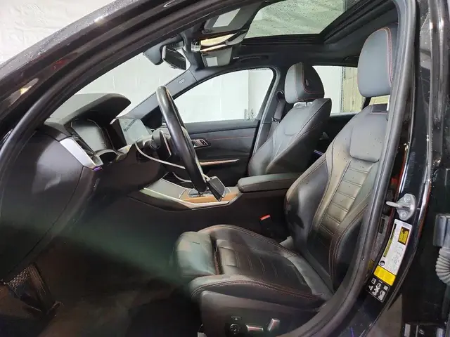 BMW 330XI - 2019