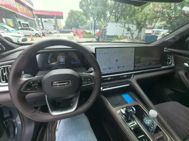 GEELY XINGYUE L 2025