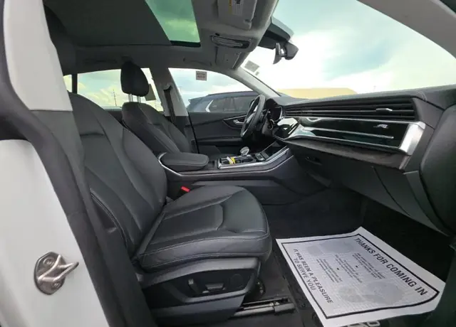 AUDI Q8 PREMIUM 2023