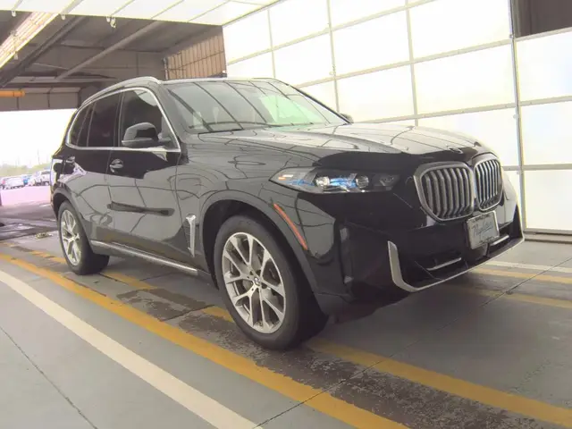 BMW X5 SPORTS ACTIVITY VEHICLE 2023