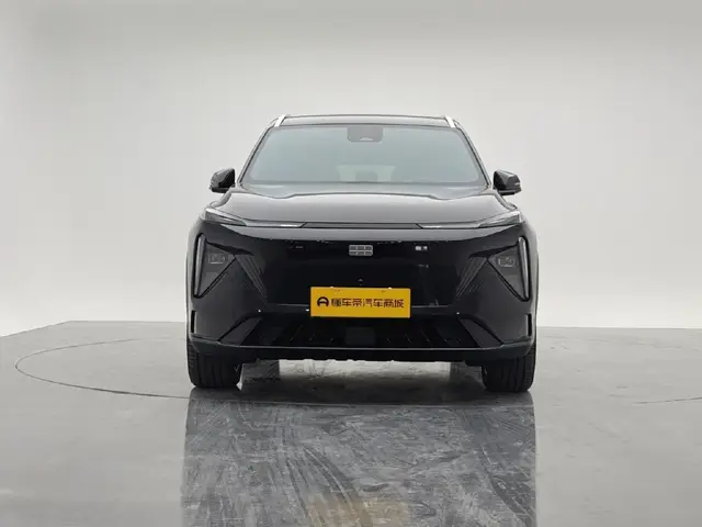 GEELY L7 2023