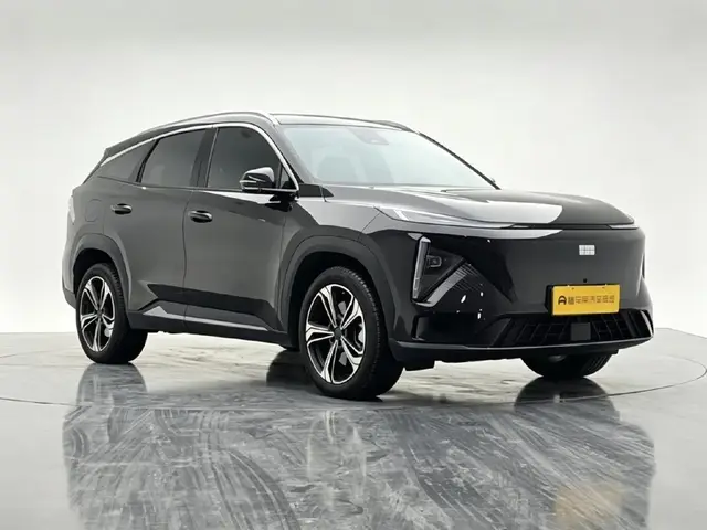 GEELY L7 2023