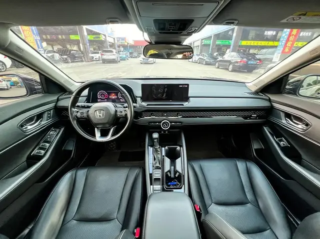 HONDA ACCORD PREMIUM 2023