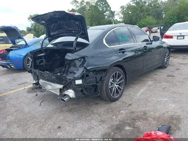 BMW 330I - 2019