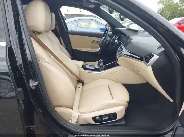 BMW 330I - 2019