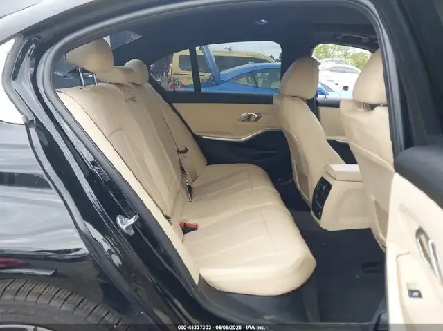 BMW 330I - 2019