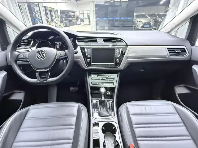 VOLKSWAGEN TOURAN L 280TSI DSG 2023