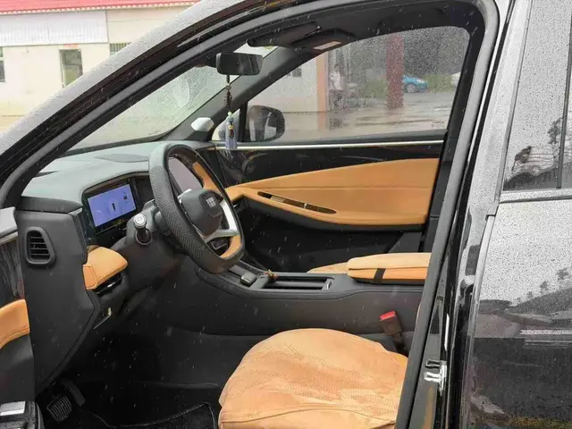 GEELY L7 МАКСИМАЛЬНАЯ 2025