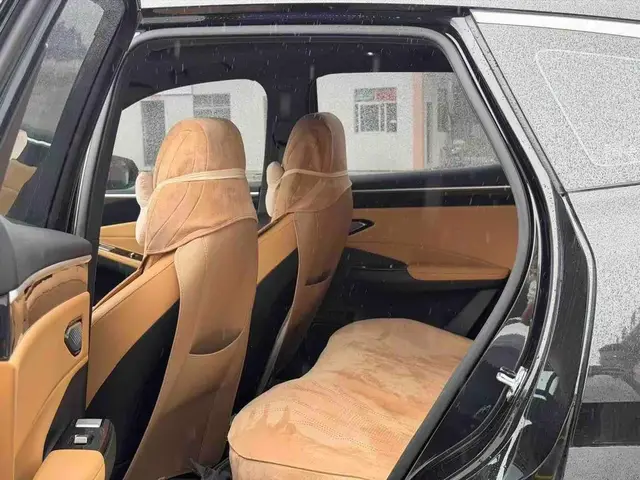 GEELY L7 МАКСИМАЛЬНАЯ 2025
