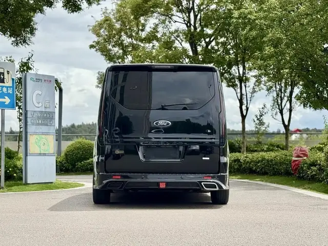 FORD KNIGHT BLACK KNIGHT 2023