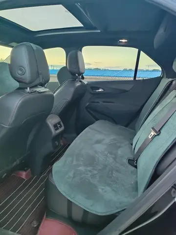 CHEVROLET EQUINOX MILD HYBRID 550T 2022