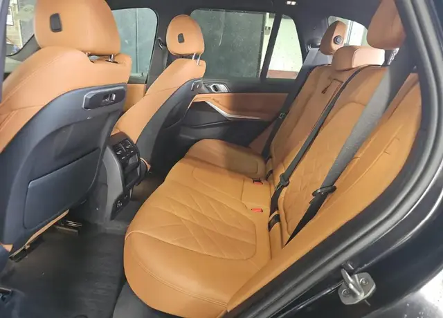 BMW X5 SPORTS ACTIVITY VEHICLE 2023
