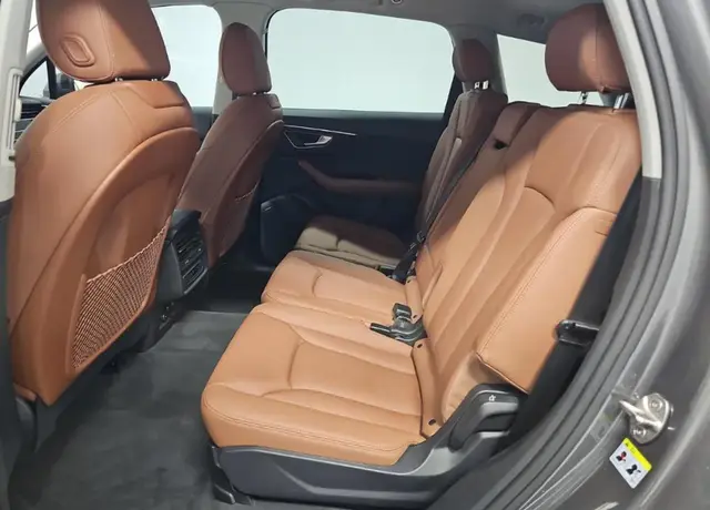 AUDI Q7 PREMIUM 2023